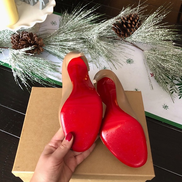 SOLD - Picture 2 of 5